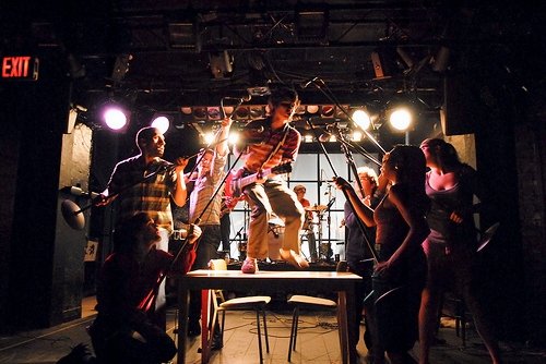 200268_1013574257128_6224_n_1013574257128